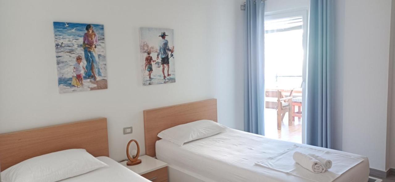 Matthews Beach House فلورا المظهر الخارجي الصورة