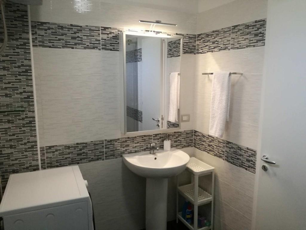 Matthews Beach House فلورا المظهر الخارجي الصورة